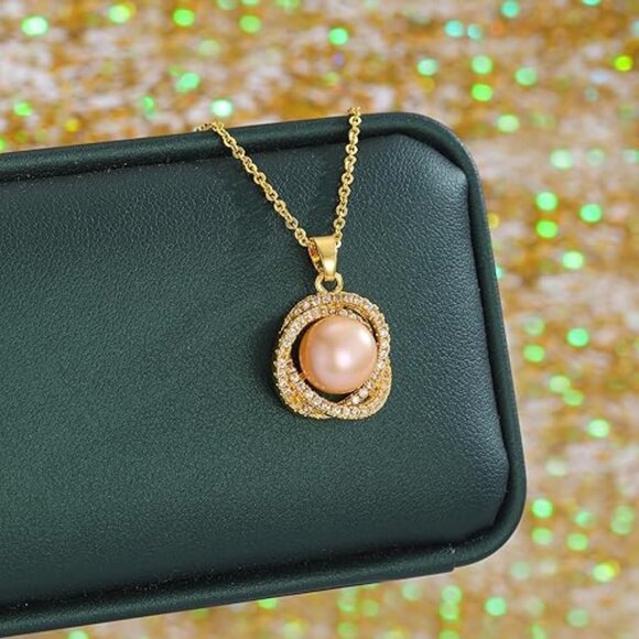 Neiman Marcus 14k Gold Plated Stainless Steel Freshwater Pearl Pendant Necklace - Picture 1 of 3